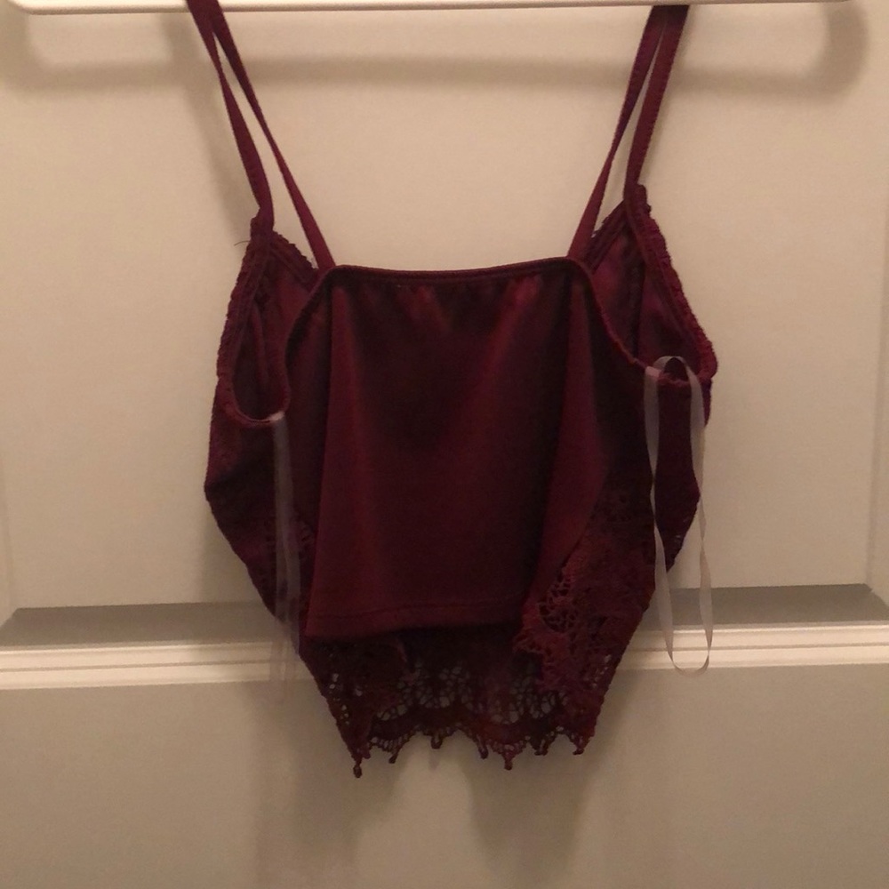 Maroon crop top - Picture 2 of 2